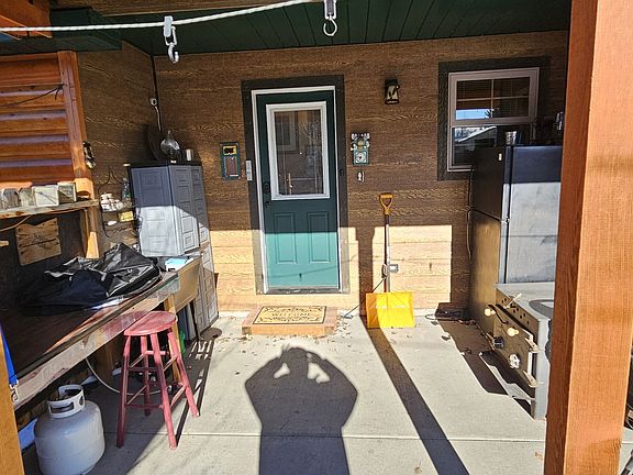 2nd image of 133 S Fremont Ave #2