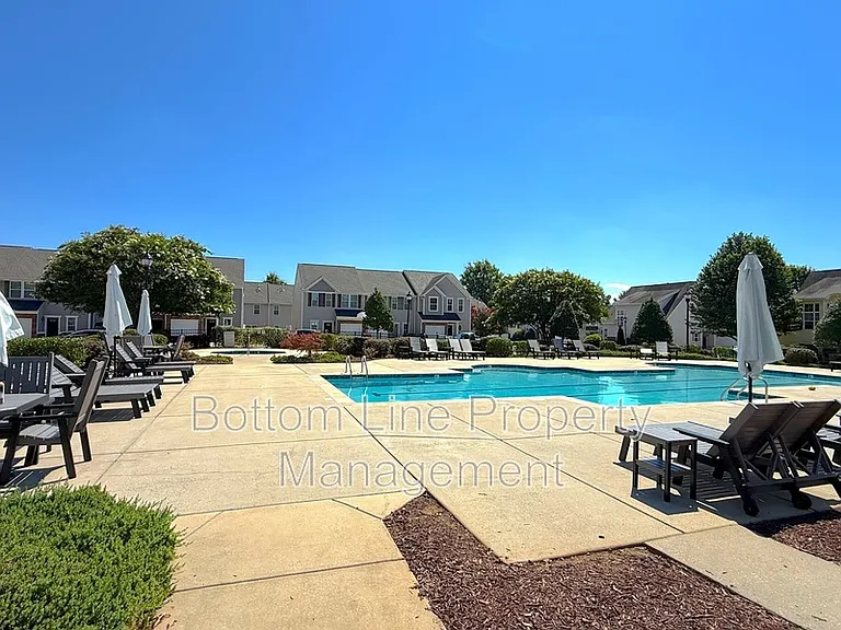 7562 Red Mulberry Way — Photo 27