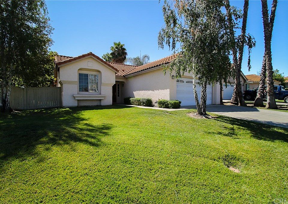 2nd image of 40212 Starling St