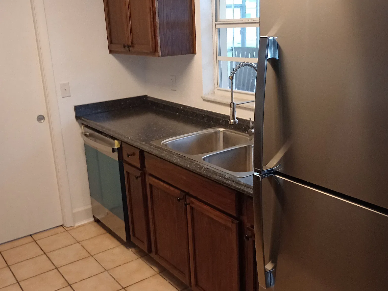 3 bed, 1509 sqft, $2,950 — Photo 4