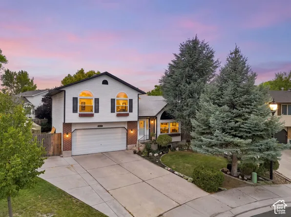 6928 S Lynaria Ct, West Jordan, UT 84081