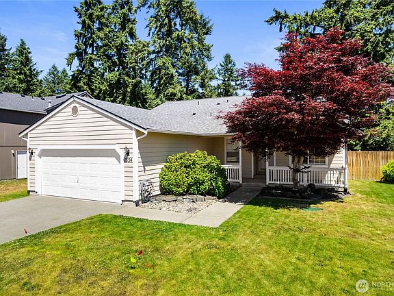 2nd image of 1334 Milbanke Drive SE