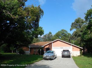 1261 Corydon Ave, Spring Hill, FL 34609