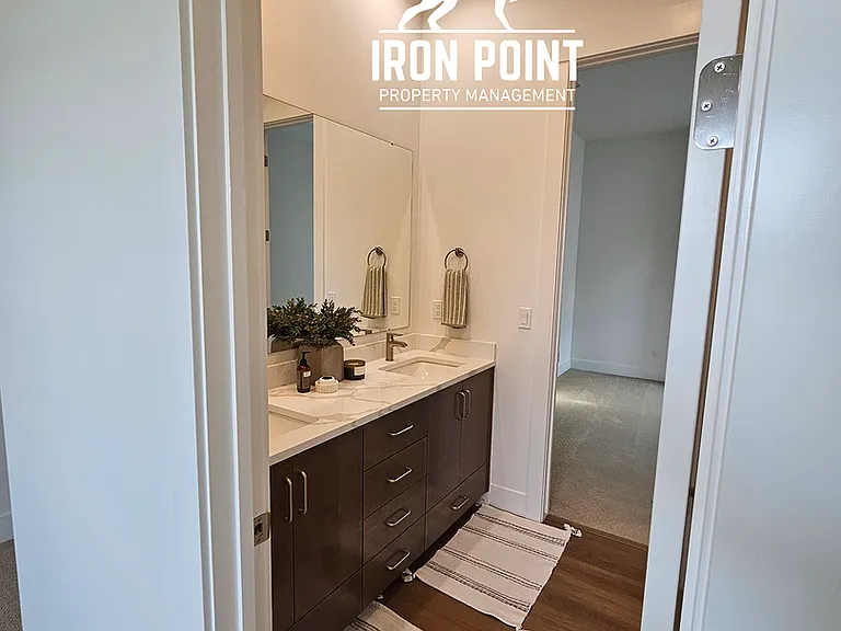 1220 W Grassland St — Photo 32