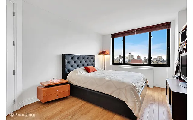 Sold by Douglas Elliman | media 5