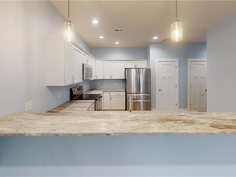 112 N Merchant St #202 — Photo 1