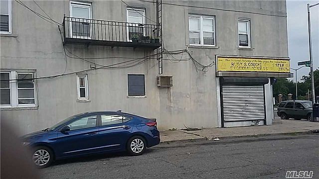 2nd image of 11708 Merrick Blvd