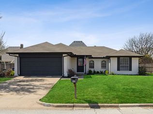 1050 Summerplace Ln, Southlake, TX 76092