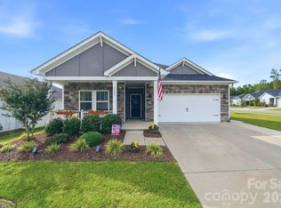 5379 Turtle Creek Dr, Denver, NC 28037