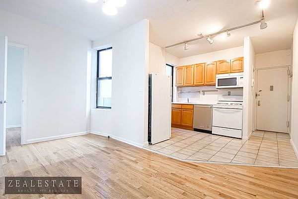 1st image of 260 Pacific St #5F