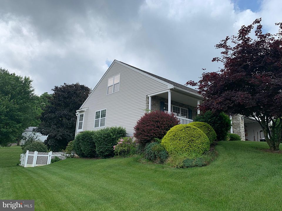 2307 Overland Ave, Sinking Spring, PA 19608 Zillow