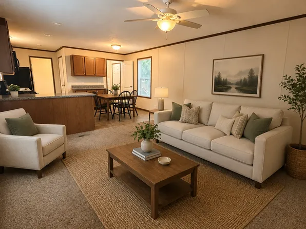 96 Dunlap Cir #96, Oxford, MI 48371