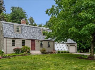 53 Carriage Dr, Glastonbury, CT 06033