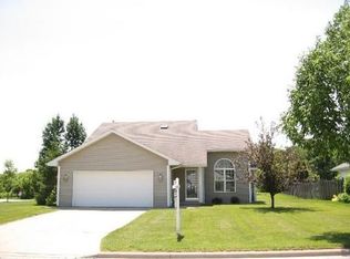 3094 Concordia Ln, Green Bay, WI 54311