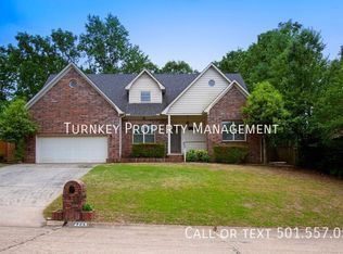 14205 Longtree Dr, Little Rock, AR 72212