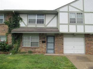 10604 E 41st Ter, Kansas City, MO 64133