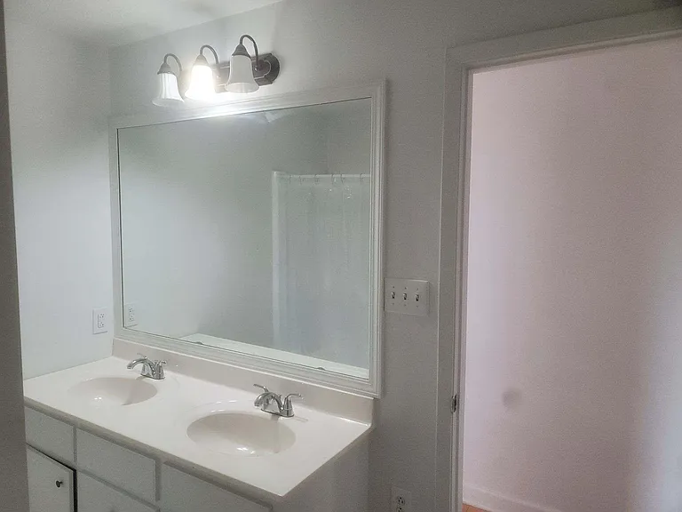 Upstairs bathroom