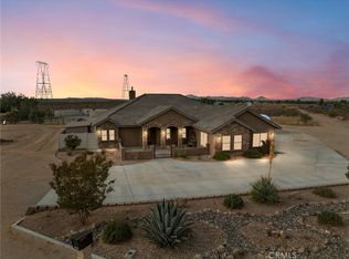 21080 Santa Rosa Rd, Apple Valley, CA 92308