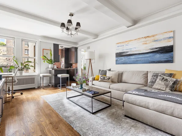 41 West 72nd Street image 1 of 6