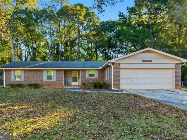 120 Deep Forest Ln, Fayetteville, GA 30215