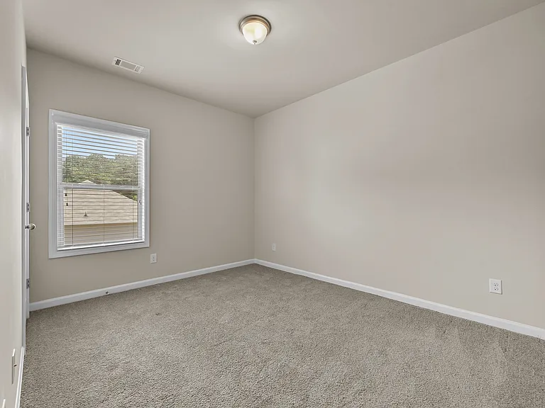 2489 Village Park Bnd — Photo 21