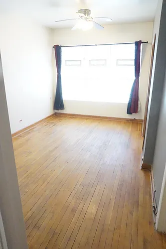 2868 N Milwaukee Ave #1R Photo 1