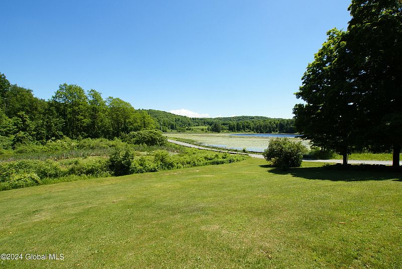 5th image of 516 Conety Road