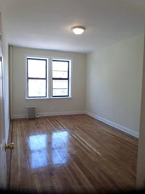 Rented by Vassiliou Group | media 2