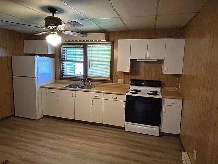 31 Erie St #1 — Photo 2