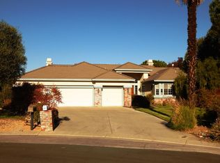 320 Bonnie Ln, Hollister, CA 95023
