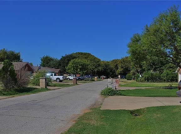 2nd image of 2623 18th St W