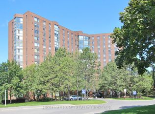 2871 Richmond Rd W #1213, Ottawa, ON K2B8M5