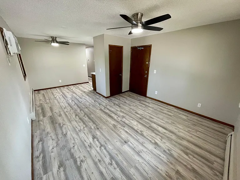 501 78th Ave NE #1 — Photo 8