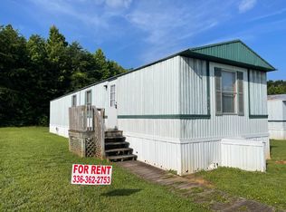 4553 Arrow St, Ramseur, NC 27316