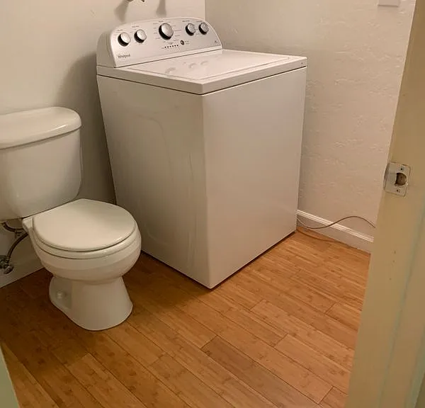 917 Hough Ave #9 — Photo 17