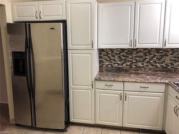 2nd image of 5565 Treetop Ct #132