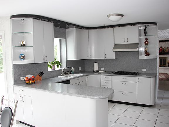 3rd image of 3208 Barbara Dr