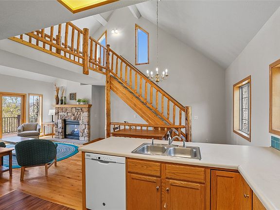 5th image of 435 Storm Mountain Court UNIT 1