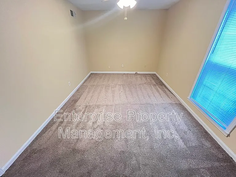 4379 Hunt Cliff Trce — Photo 9