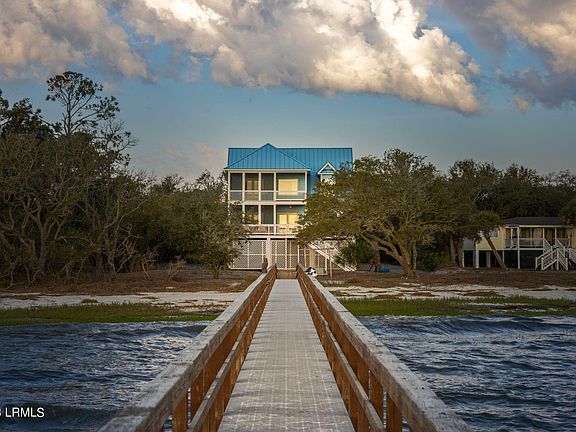 2nd image of 207 Sea Pines Drive
