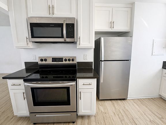 5th image of 00-360 Lime Ave #313