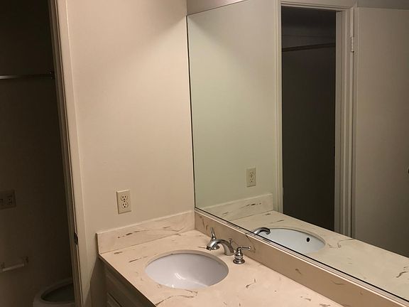 3rd image of 445 S Los Robles Ave APT 108