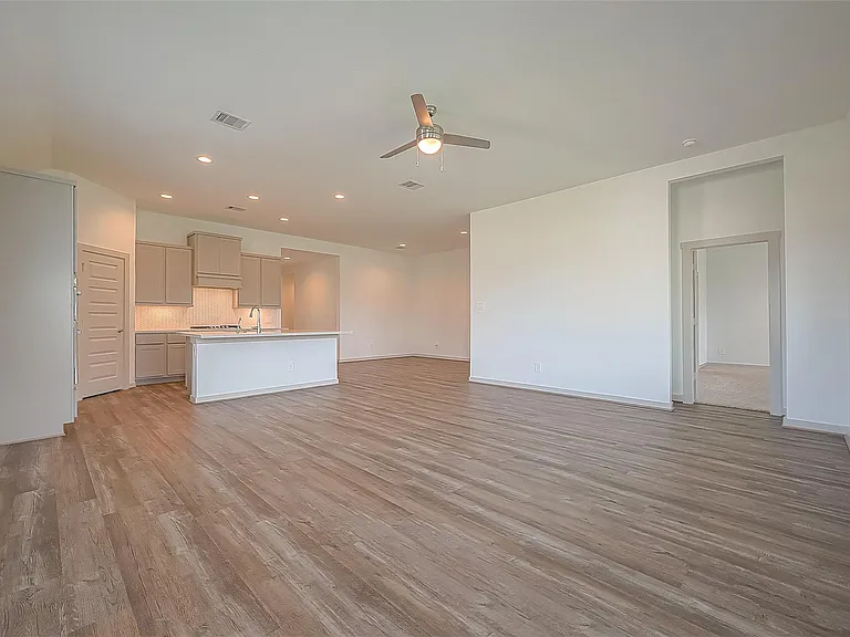 29326 Red Rocks Park Dr — Photo 24