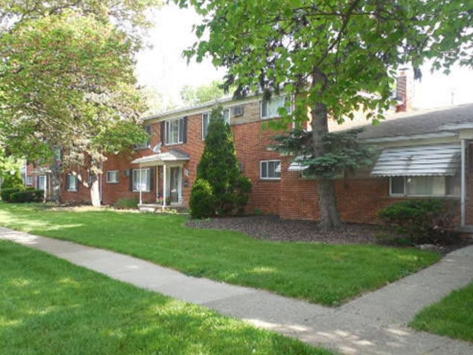 1st image of 24146 Ann Arbor Trl Unit 4