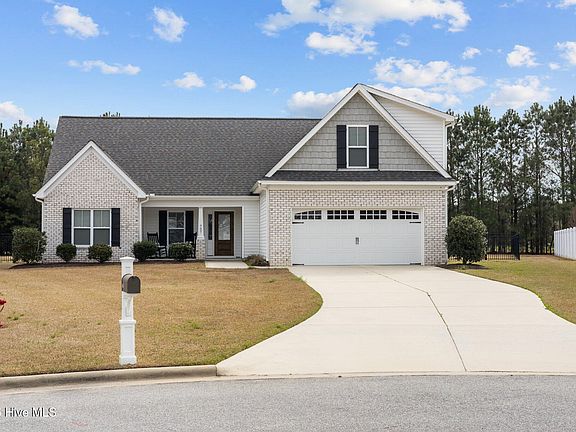 4th image of 757 Red Birch Lane