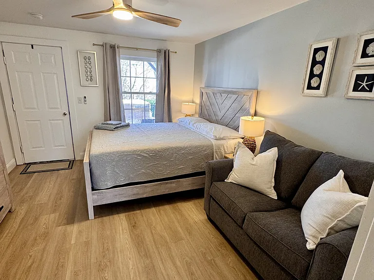 6 Sunset Dr #4 — Photo 8