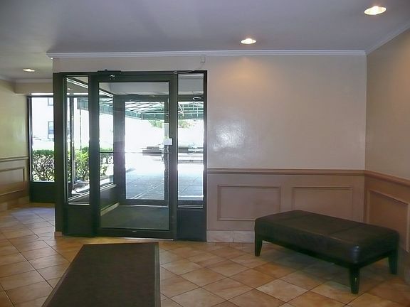 5th image of 709 Warburton Ave APT 4D