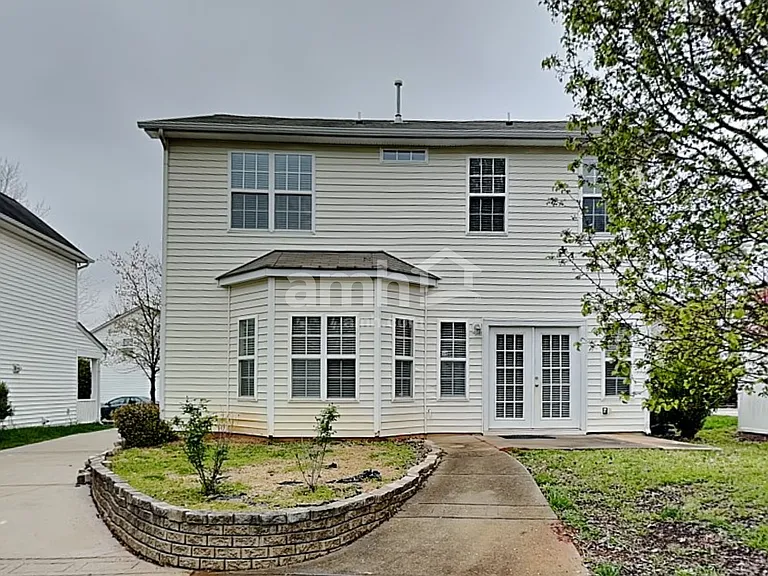 11112 Heritage Green Dr — Photo 24