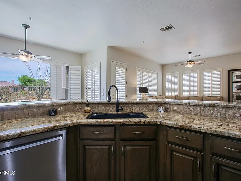 9616 E Chuckwagon Ln — Photo 23