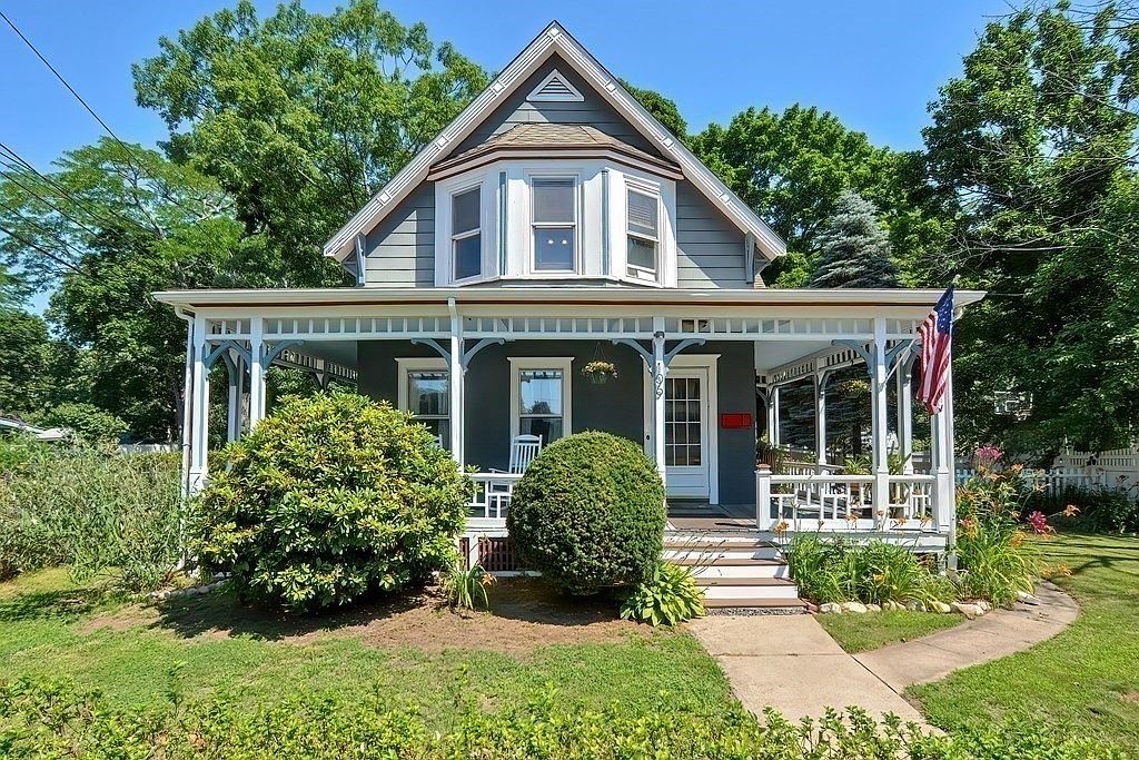 106 Pleasant St, Franklin, MA 02038 Zillow